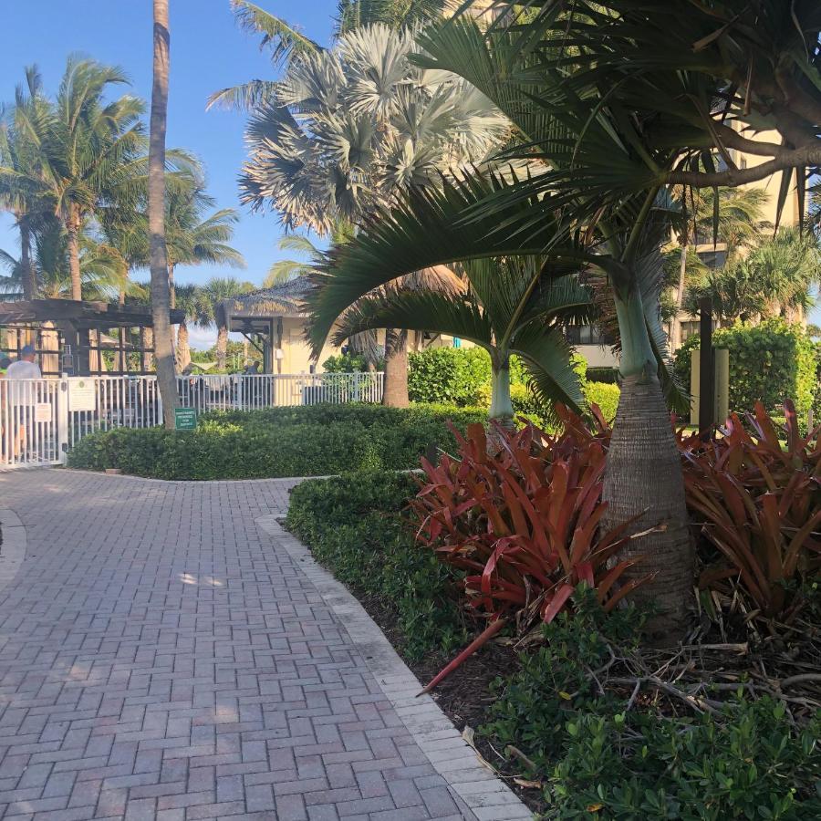 Beach Bungalow At Ocean Village فورت بييرس المظهر الخارجي الصورة